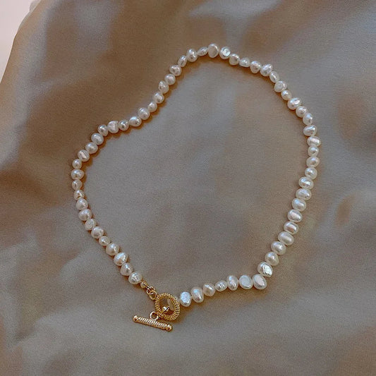 Elegante Perlenhalskette und Perlenarmkette – Ansicht 2