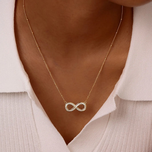 Infinity Halskette mit Zirkonia aus Edelstahl – Ansicht 2