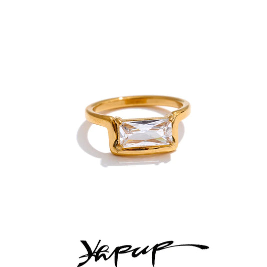 Ring mit Zirkonia, PVD-vergoldet, aus Edelstahl – Ansicht 1