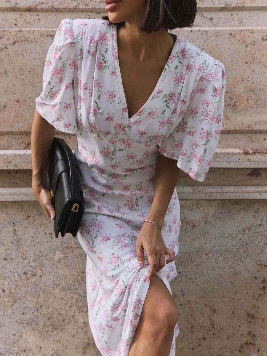 Kleid mit Blumenmuster, mit V-Ausschnitt – Ansicht 2